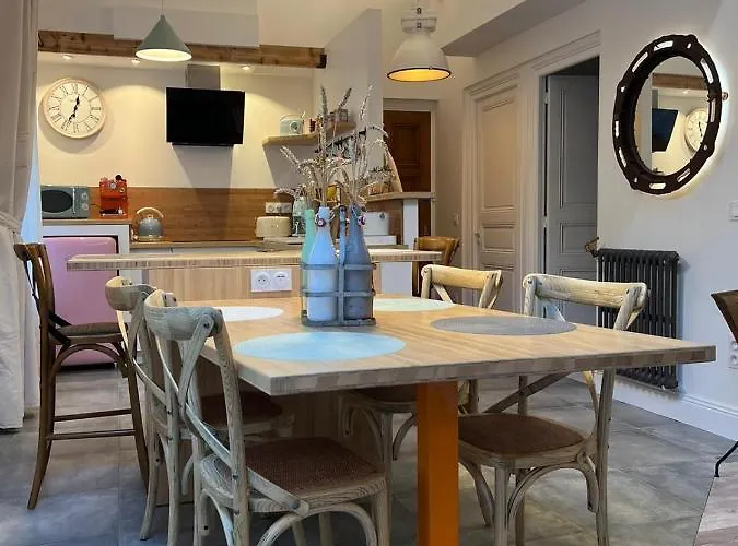 Le Marechal Duplex - Avec Jacuzzi - Hyper Centre Apartman