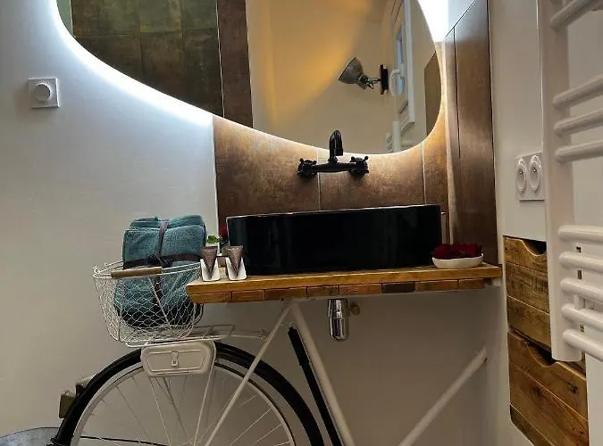 Le Marechal Duplex - Avec Jacuzzi - Hyper Centre アパート *