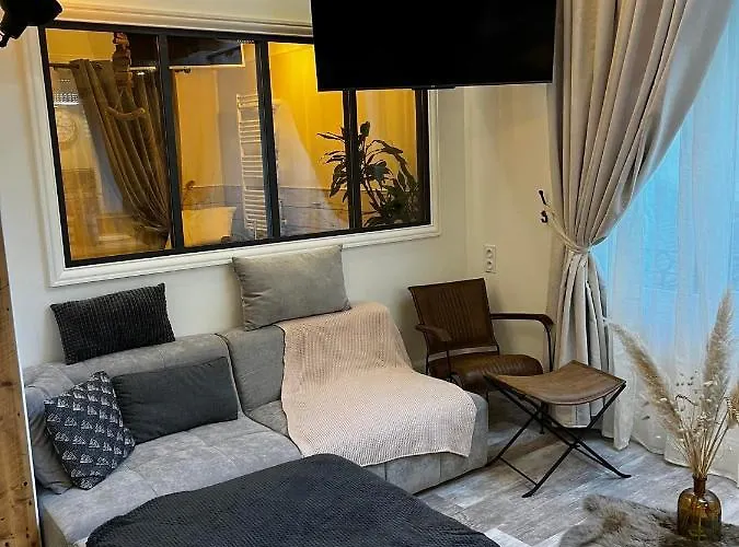 Le Marechal Duplex - Avec Jacuzzi - Hyper Centre Apartman *